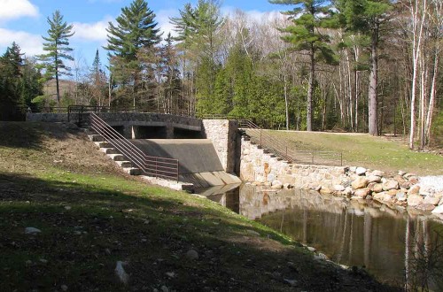 Lefferts Pond Dam