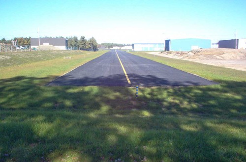 Plymouth Municipal Airport